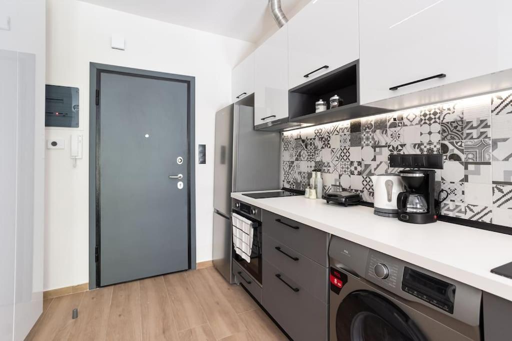 Downtown Stylish 4 Apartment Thessaloniki