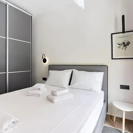 Downtown Stylish Apartment 4 Salonicco Esterno foto